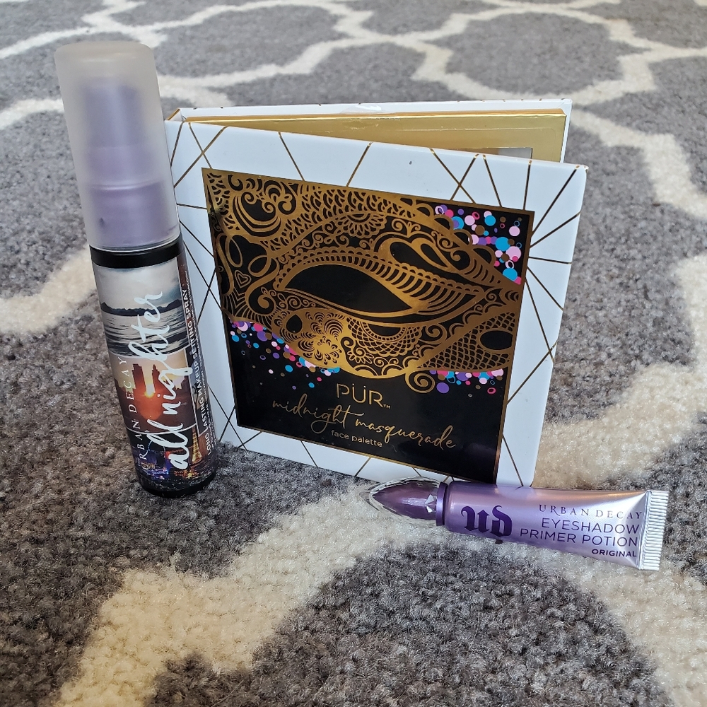 Pur & Urban Decay Bundle